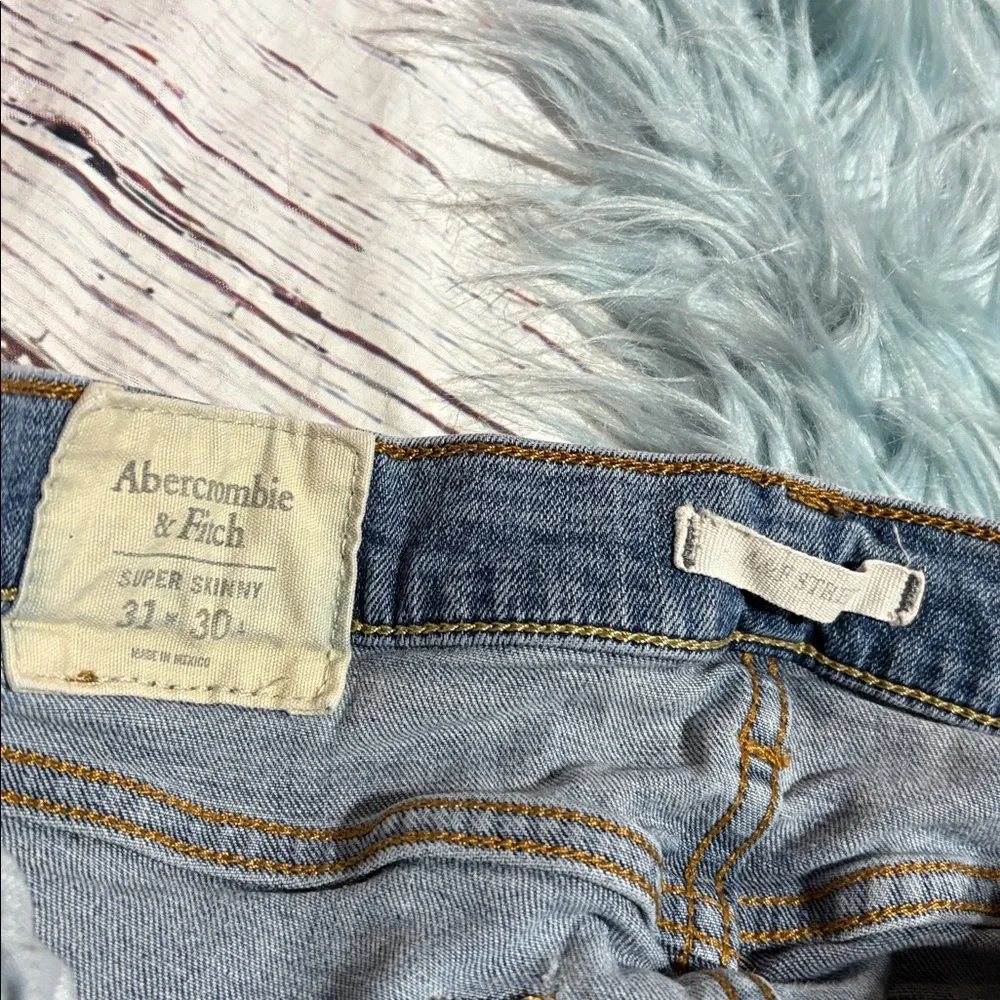 Abercrombie & Fitch Light Blue Stretch Super Skinny Jeans sz 31X30
